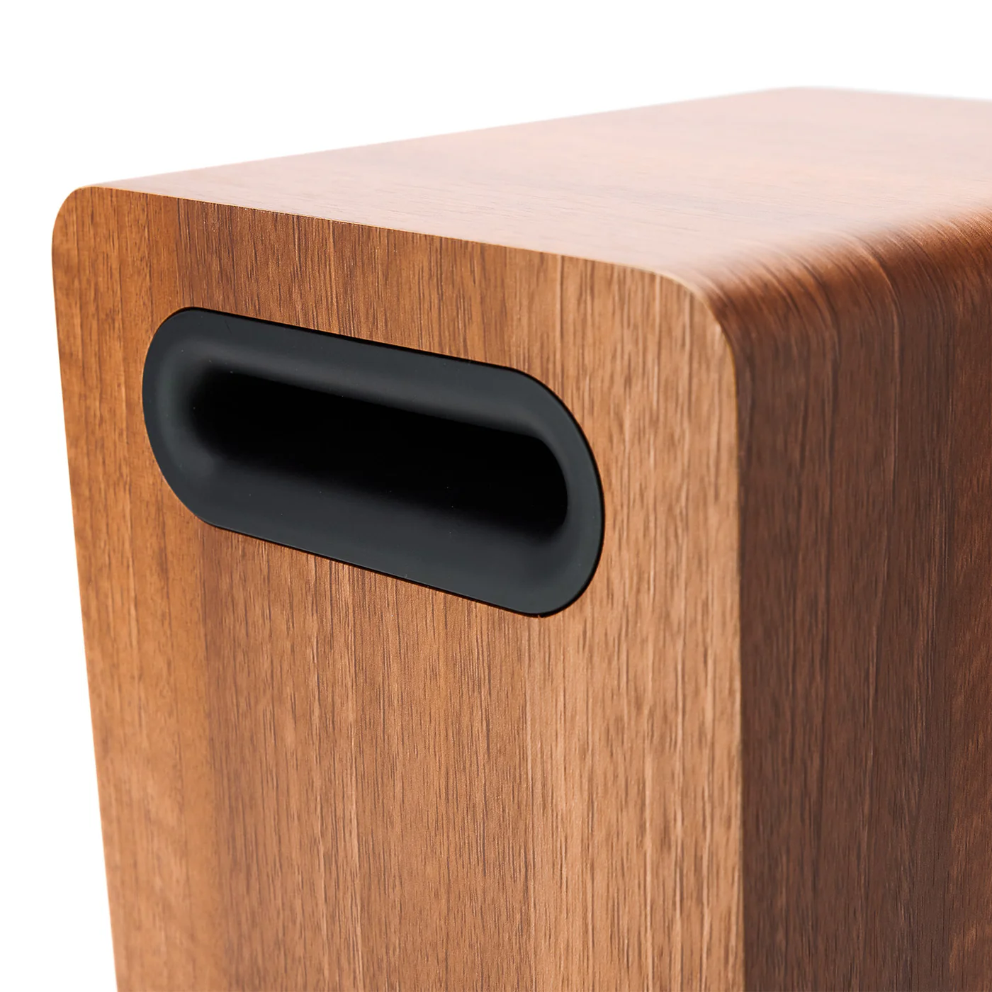 Argon-Audio-FENRIS-Active-A5-Walnut-zvucnici-cijena-za-PAR-5.webp