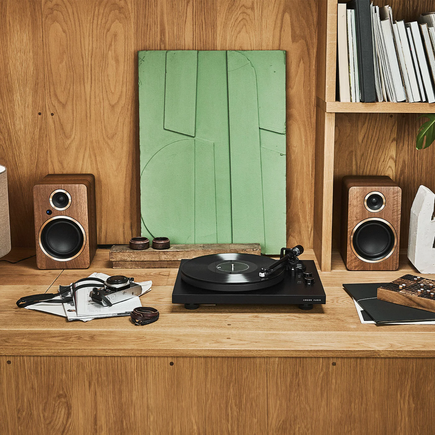Argon-Audio-FENRIS-Active-A5-Walnut-zvucnici-cijena-za-PAR-8.webp