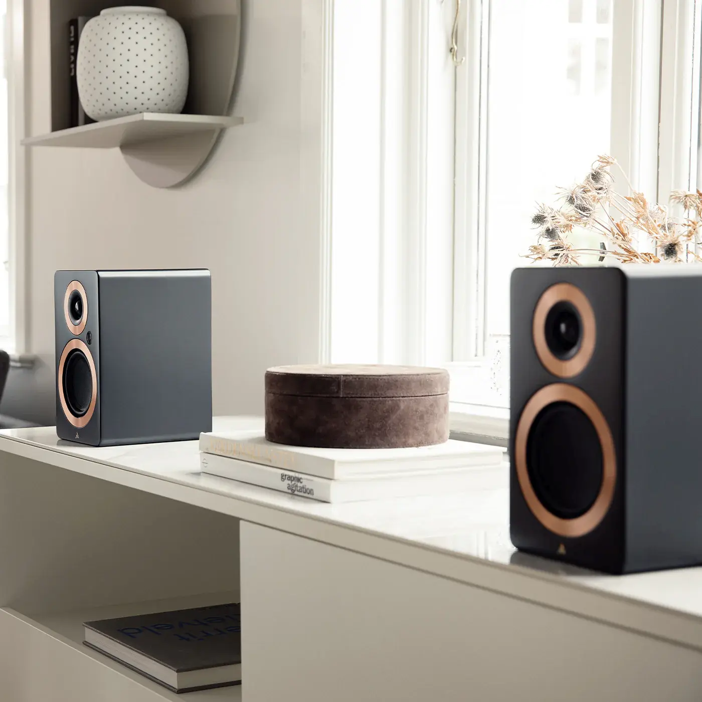 Argon-Audio-FORTE-Active-A4-MK2-zvucnici-par-11.webp