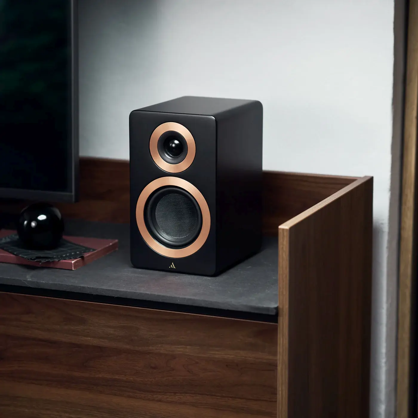 Argon-Audio-FORTE-Active-A4-MK2-zvucnici-par-7.webp