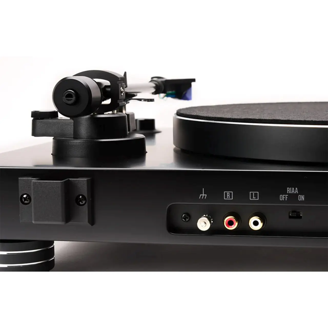Argon-Audio-TT-4-MK2-black-gramofon-4.webp