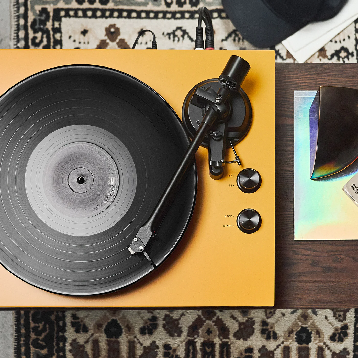 Argon-Audio-TT-MK2-gramofon-Electric-Amber-9.webp