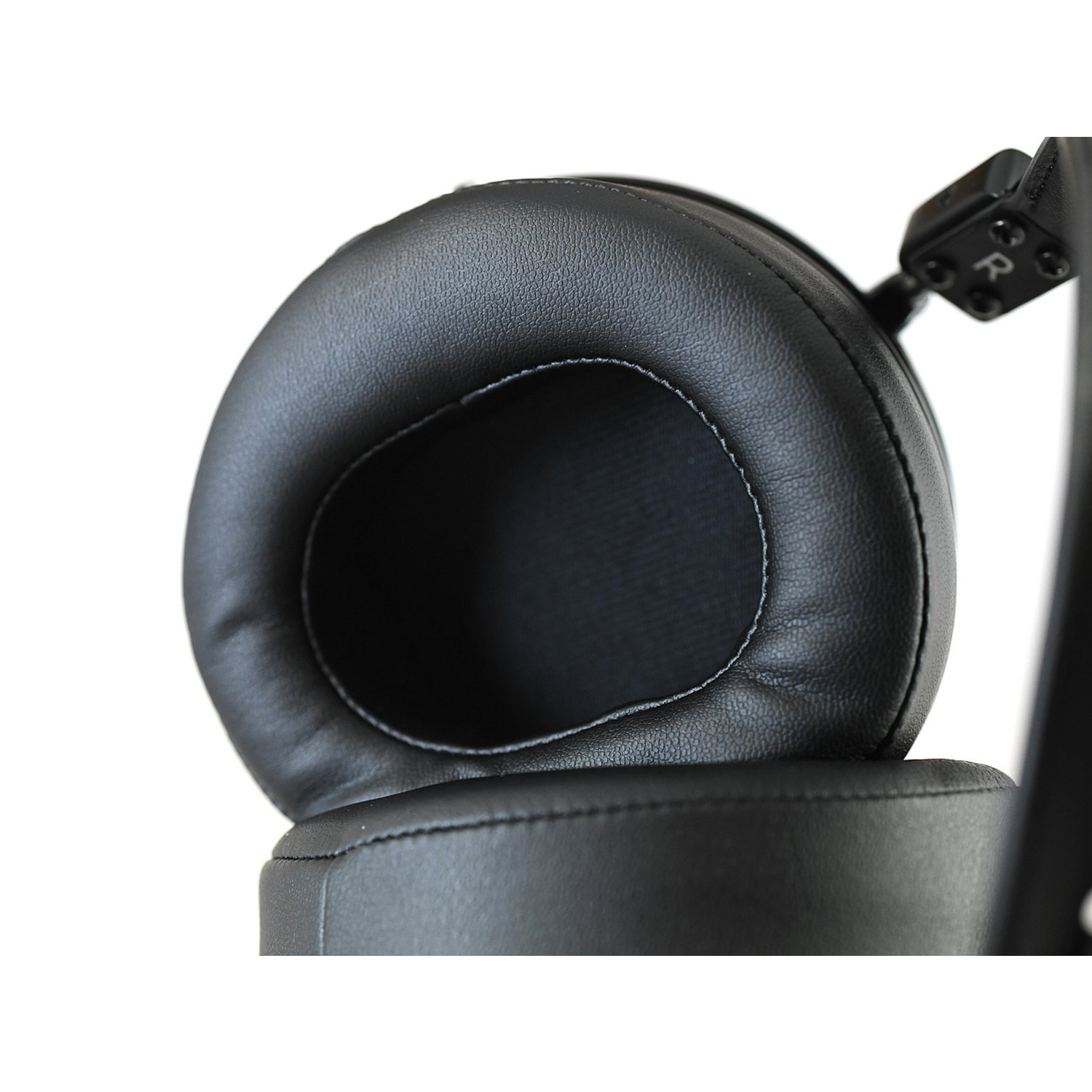 Audeze-LCD-GX-Black-Magnesium-planar-premium-slusalice-18.jpg