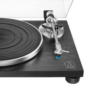 Audio-Technica-AT-LPW30-BK-gramofon-4.jpg