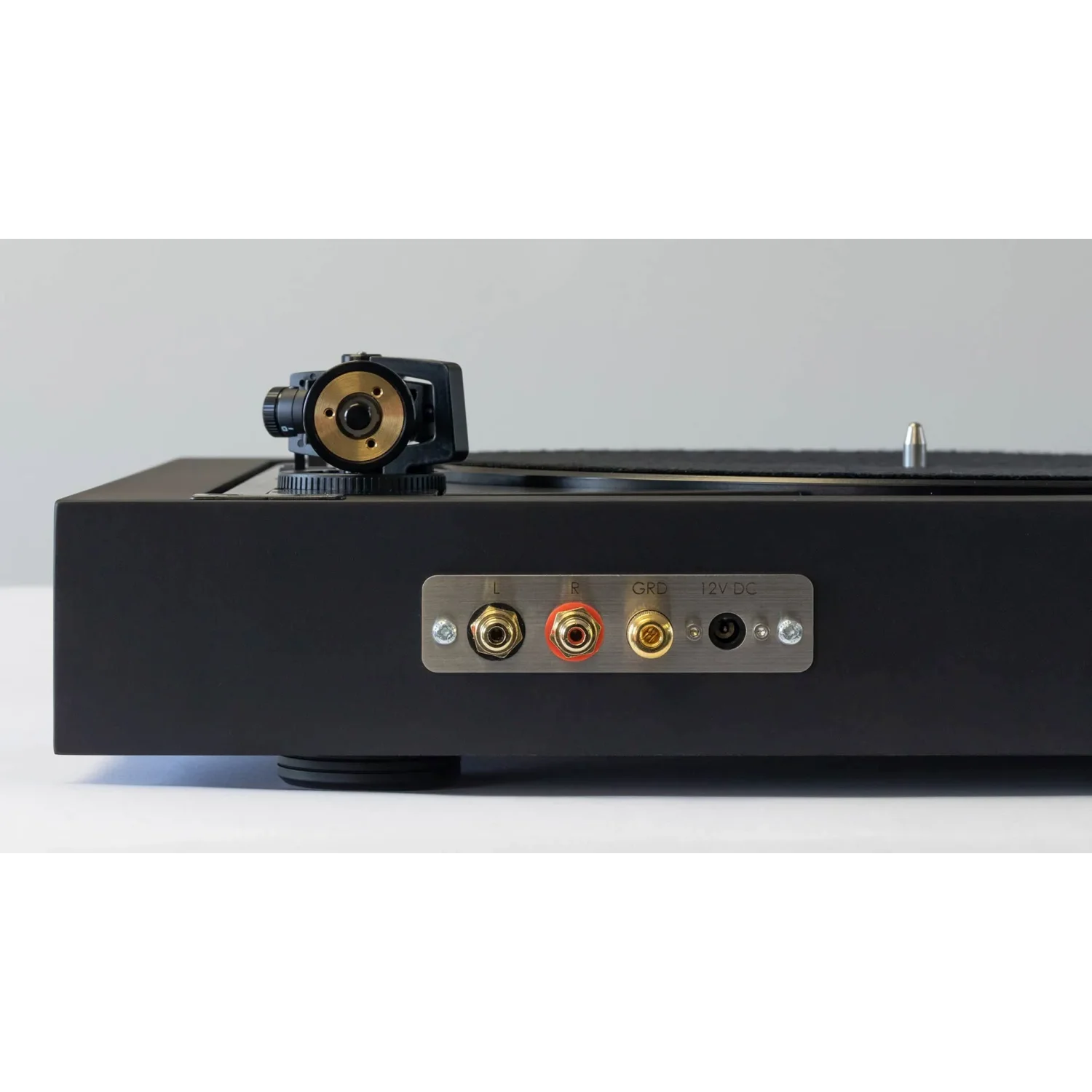 Pro-Ject-AUTOMAT-A2-Black-2M-Red-gramofon-10.webp