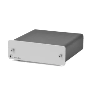 Pro-Ject-Phono-Box-MM-MC-preamp-za-gramofon-1.webp