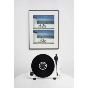 Pro-Ject-VT-E-R-Black-OM5E-gramofon-4.webp