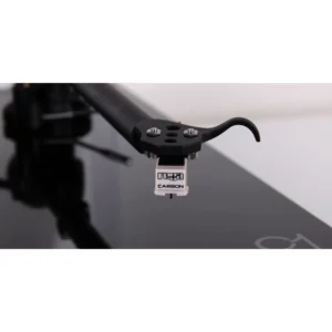 Rega-Carbon-igla-zvucnica-4-jpg.webp